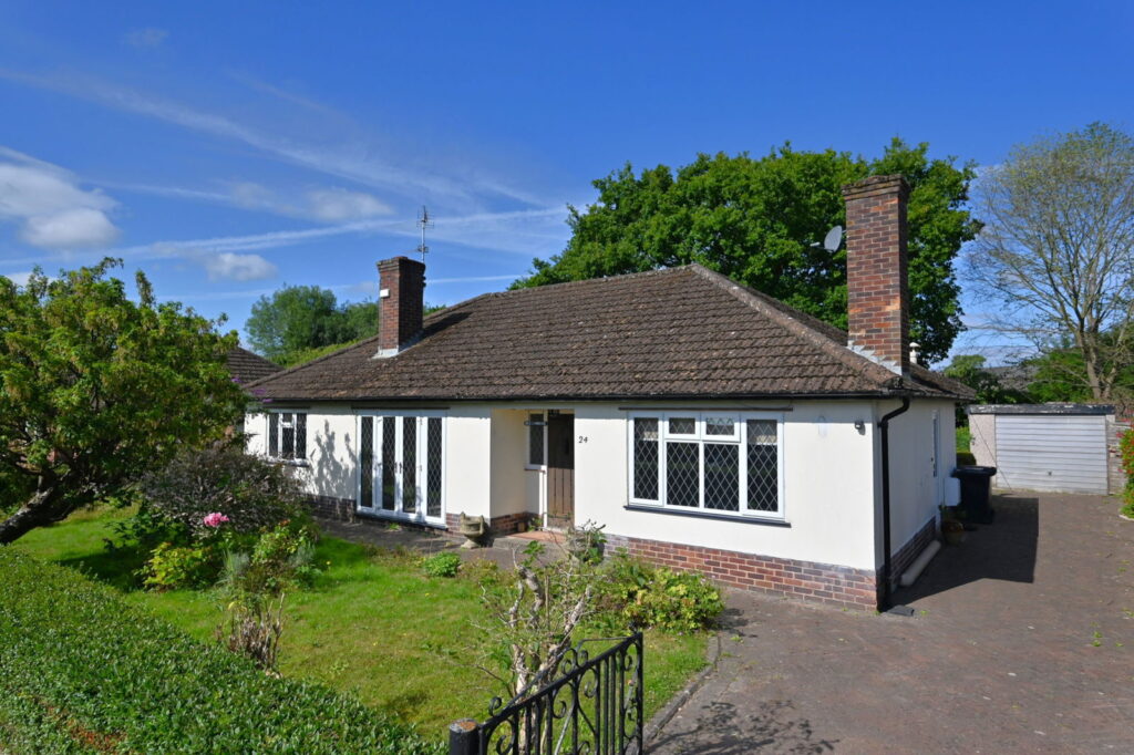 Lark Hill Crescent, Ripon, HG4 2HN