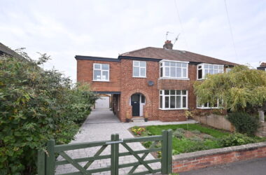 Whitcliffe Crescent, Ripon, HG4 2JP