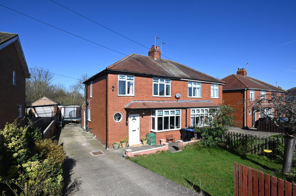 Whitcliffe Lane, Ripon, HG4 2JN
