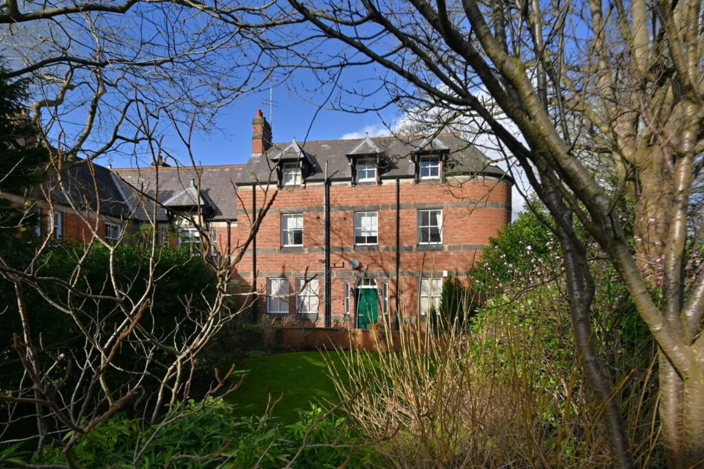 Station Parade, Harrogate, HG1 1HQ